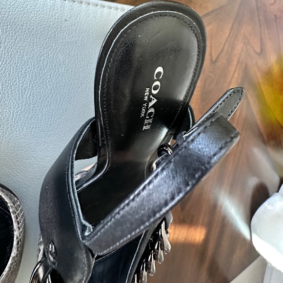 COACH Garland Snakeskin Slingback Kitten Heels Leather Chain Accent Size 9 - Picture 6 of 16